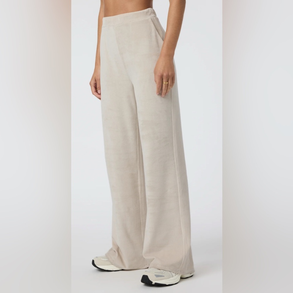 Vuori Haven Wide Leg Pants